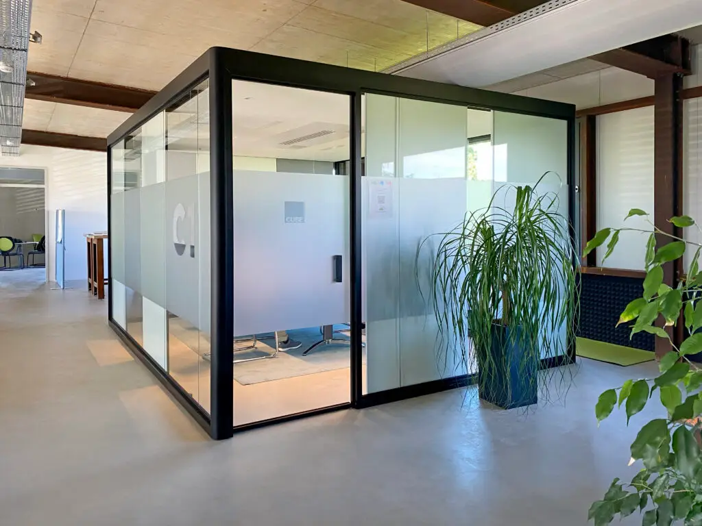 Besprechungsraum CUBE für 6 Personen